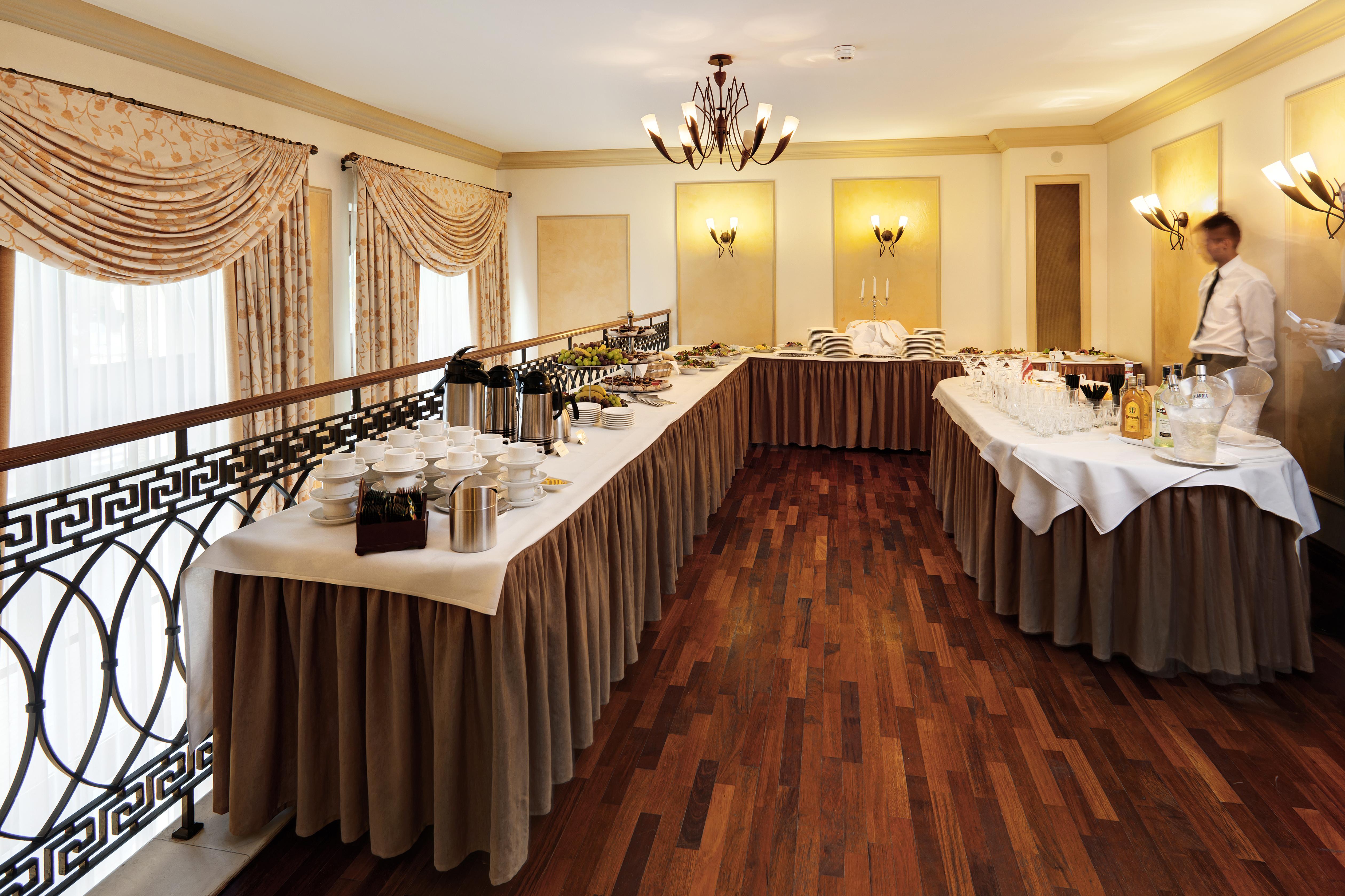 Ibb Hotel Grand Hotel Lublin Luaran gambar